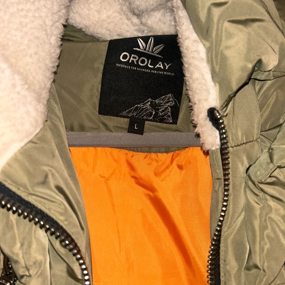 Oversized Olive Puffer Jacket with Orange Lining - Picture 3 of 3
